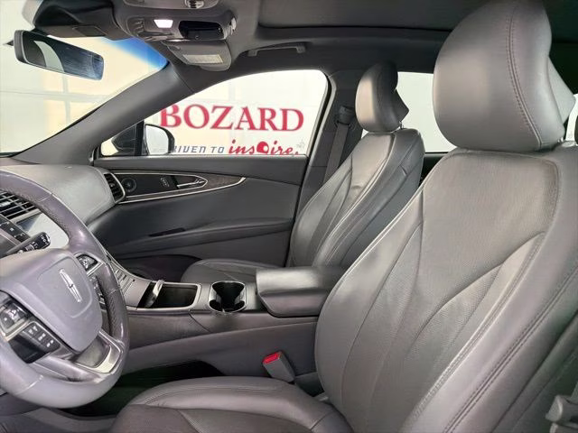 2019 Black Lincoln Nautilus Reserve FWD SUV