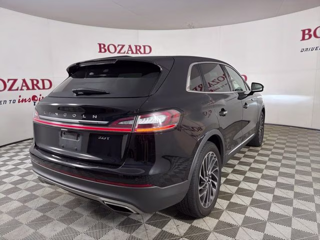 2019 Black Lincoln Nautilus Reserve FWD SUV