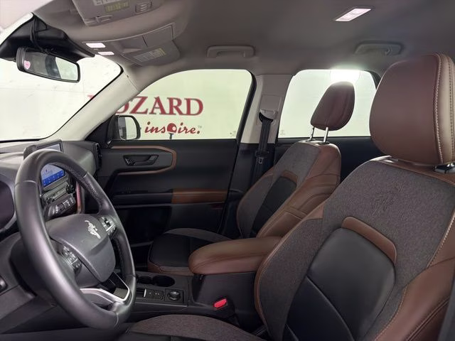 2024 Oxford White Ford Bronco Sport Outer Banks 4X4 SUV