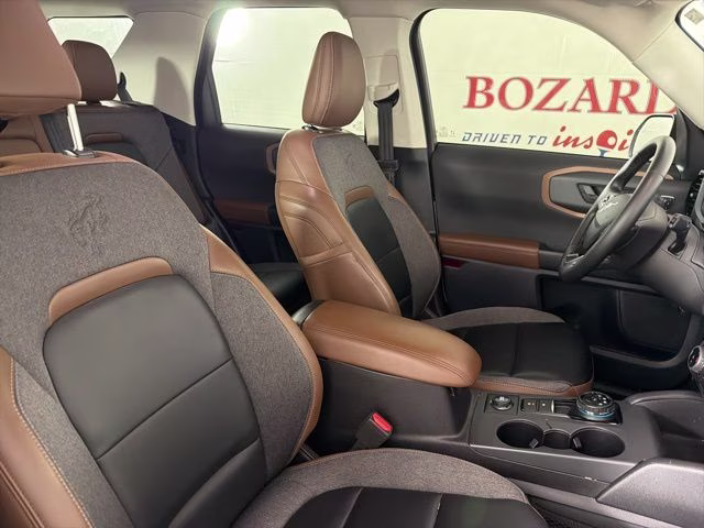 2024 Oxford White Ford Bronco Sport Outer Banks 4X4 SUV