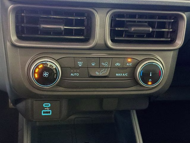 2023 Oxford White Ford Maverick XL FWD Truck