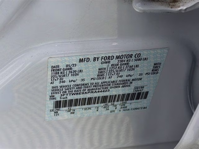 2023 Oxford White Ford Maverick XL FWD Truck