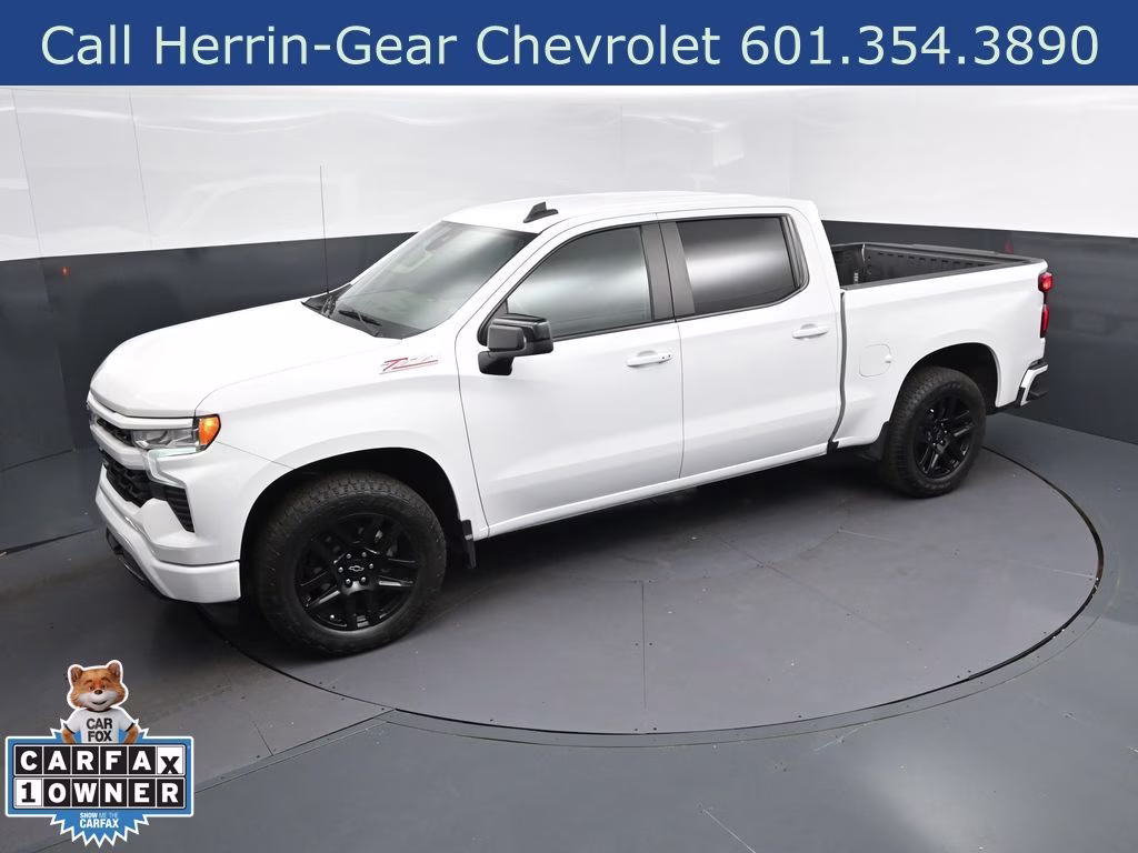 2023 Summit White Chevrolet Silverado 1500 RST 4X4 Truck