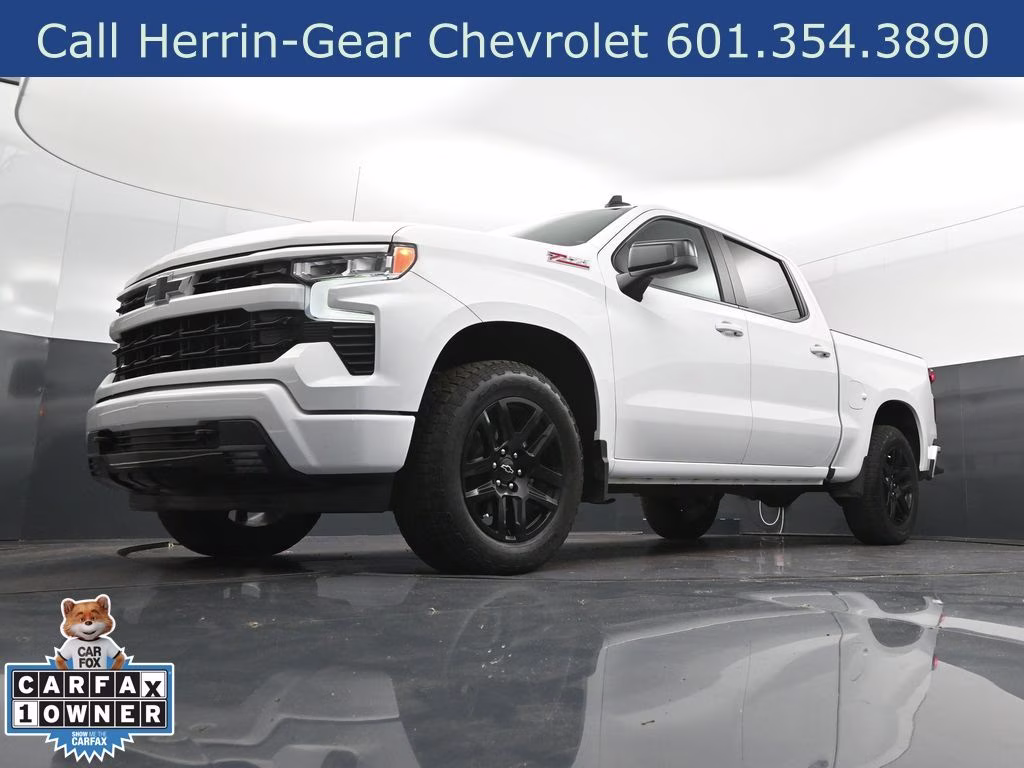 2023 Summit White Chevrolet Silverado 1500 RST 4X4 Truck