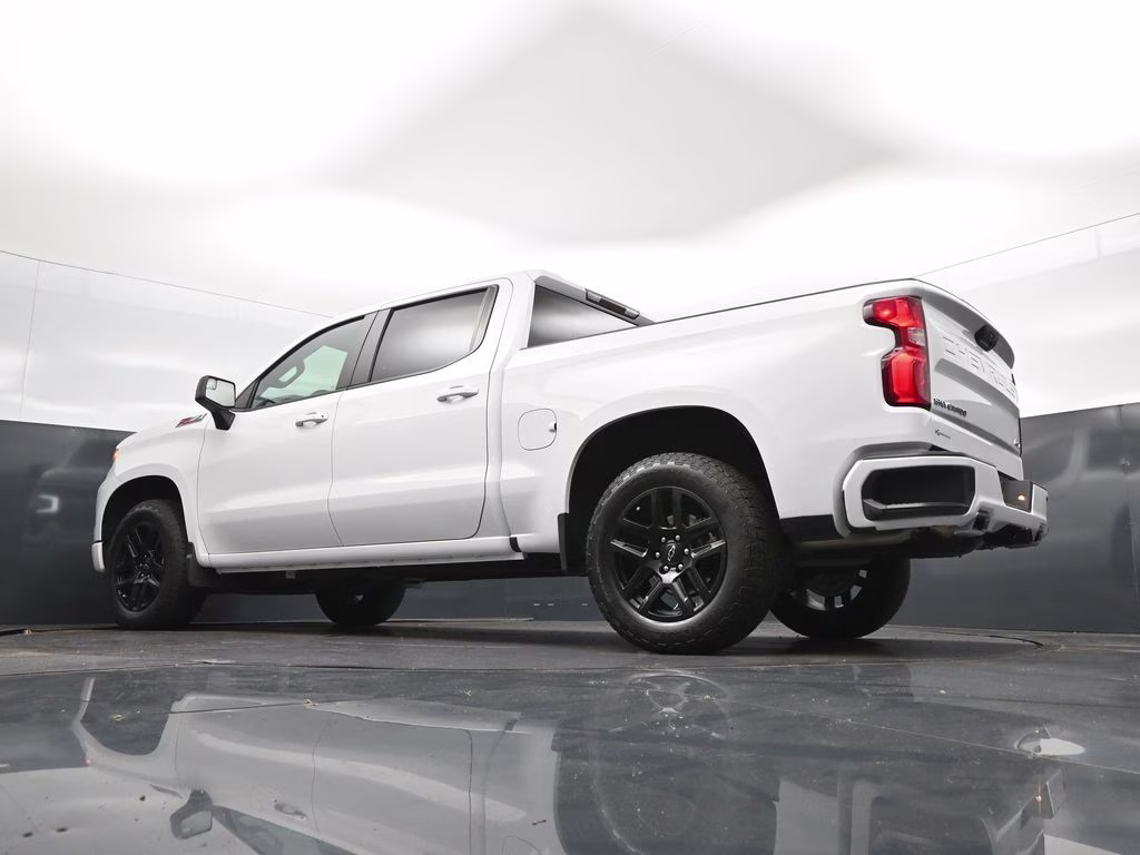 2023 Summit White Chevrolet Silverado 1500 RST 4X4 Truck