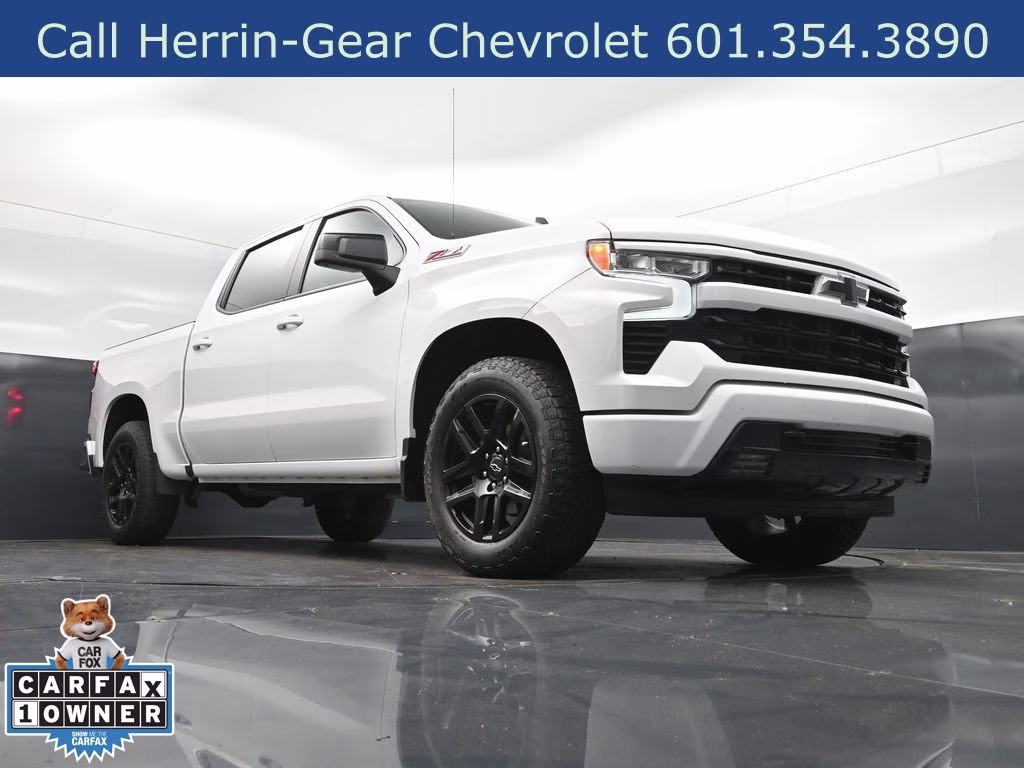 2023 Summit White Chevrolet Silverado 1500 RST 4X4 Truck
