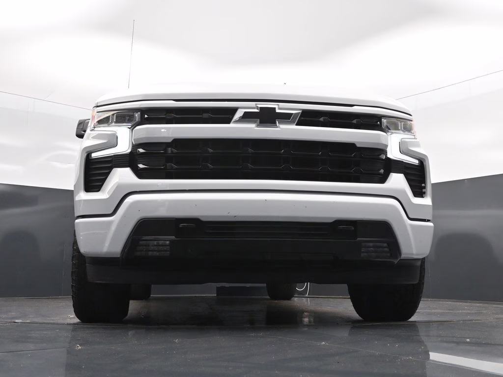 2023 Summit White Chevrolet Silverado 1500 RST 4X4 Truck