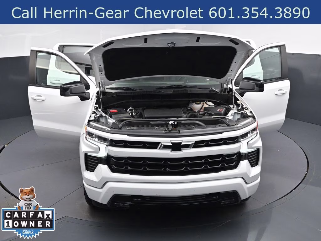 2023 Summit White Chevrolet Silverado 1500 RST 4X4 Truck