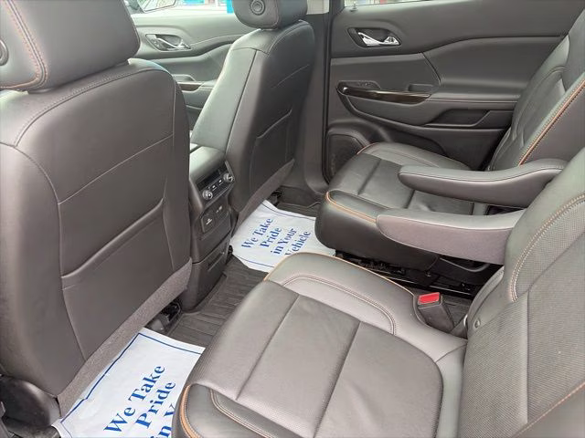 2021 Ebony Twilight Metallic GMC Acadia AT4 AWD SUV