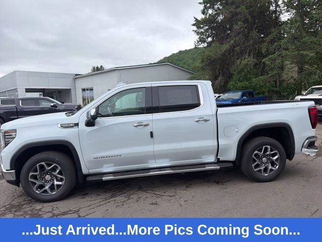 2026 White GMC Sierra 1500 SLT 4X4 Truck