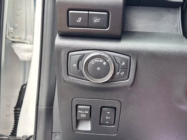 2020 White Metallic Ford Expedition King Ranch RWD SUV
