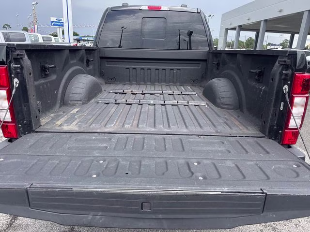 2020 Black Metallic Ford Super Duty F-250 SRW Lariat 4X4 Truck