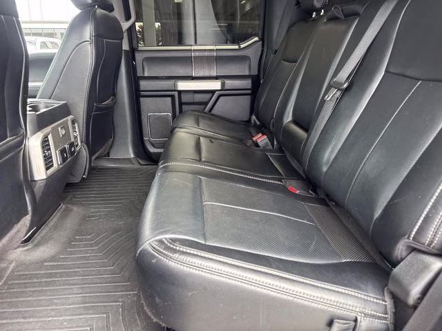 2020 Black Metallic Ford Super Duty F-250 SRW Lariat 4X4 Truck