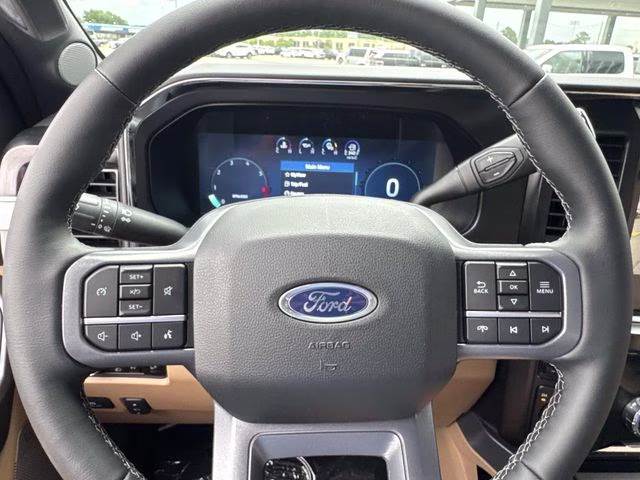 2026 White Metallic Ford Super Duty F-250 SRW Lariat 4X4 Truck