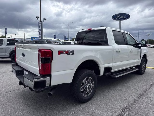 2026 White Metallic Ford Super Duty F-250 SRW Lariat 4X4 Truck