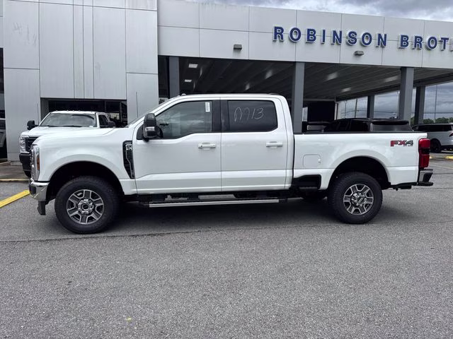 2026 White Metallic Ford Super Duty F-250 SRW Lariat 4X4 Truck