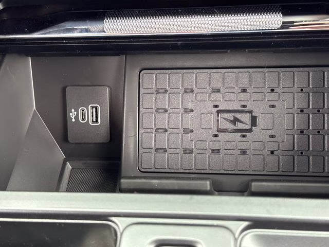 2026 White Ford F-150 Platinum 4X4 Truck