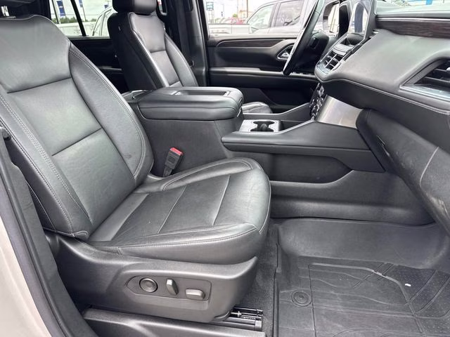 2021 Beige Metallic Chevrolet Tahoe LT RWD SUV