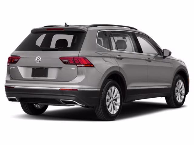 2020 Silver Volkswagen Tiguan 2.0T SE FWD SUV