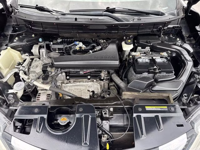 2018 Gun Metallic Nissan Rogue SL AWD SUV