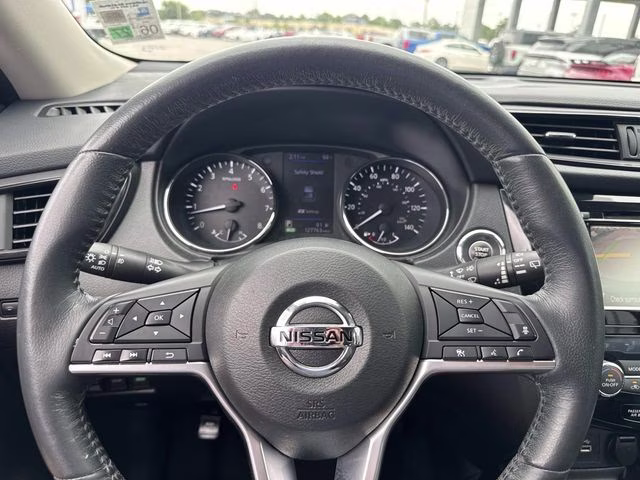 2018 Gun Metallic Nissan Rogue SL AWD SUV
