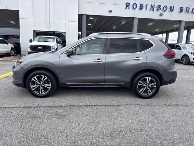 2018 Gun Metallic Nissan Rogue SL AWD SUV