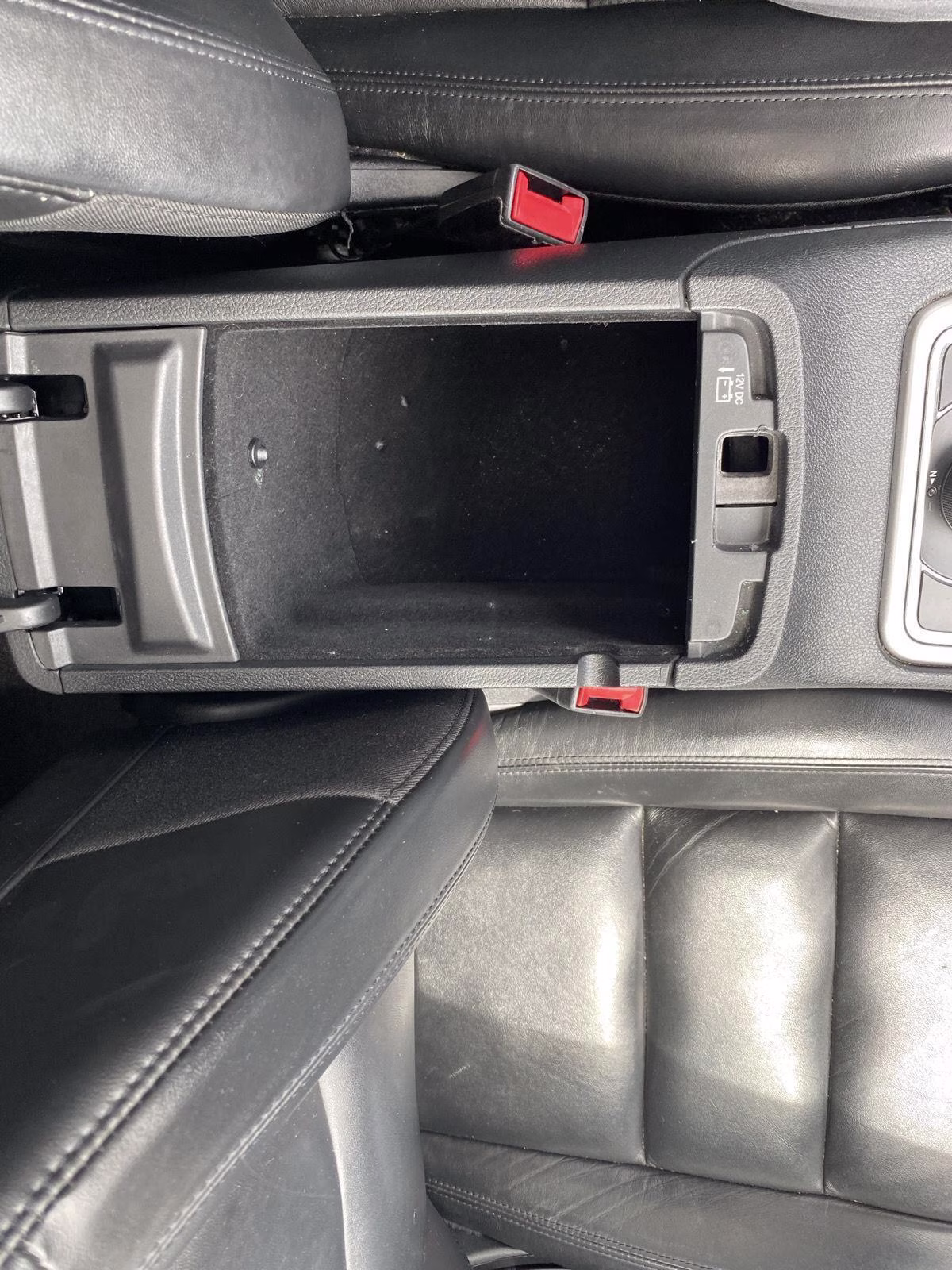 2020 Granite Crystal Metallic Clearcoat Jeep Grand Cherokee Limited 4X4 SUV