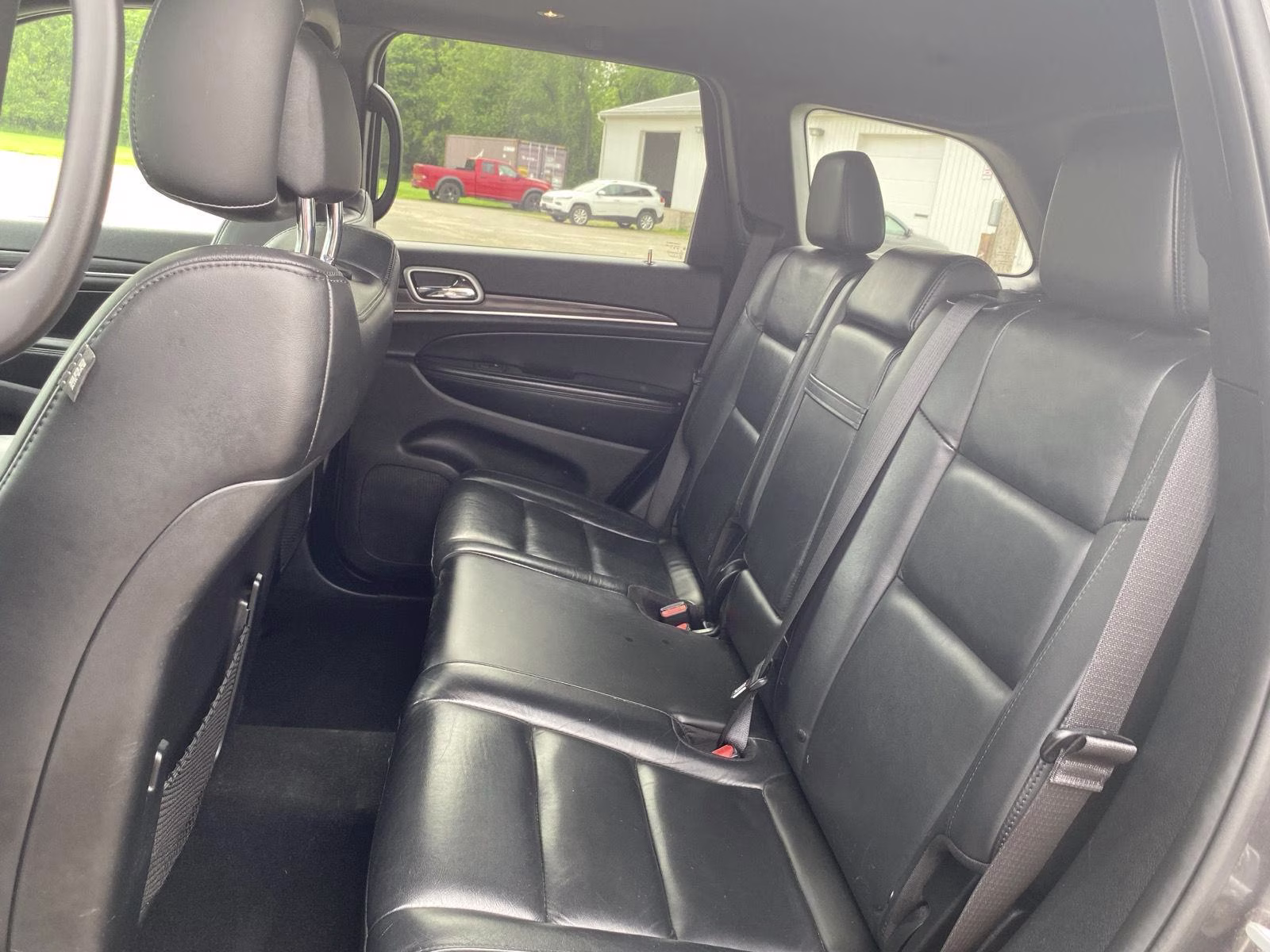 2020 Granite Crystal Metallic Clearcoat Jeep Grand Cherokee Limited 4X4 SUV