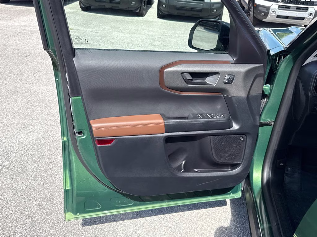 2025 Eruption Green Metallic Ford Bronco Sport Outer Banks 4X4 SUV