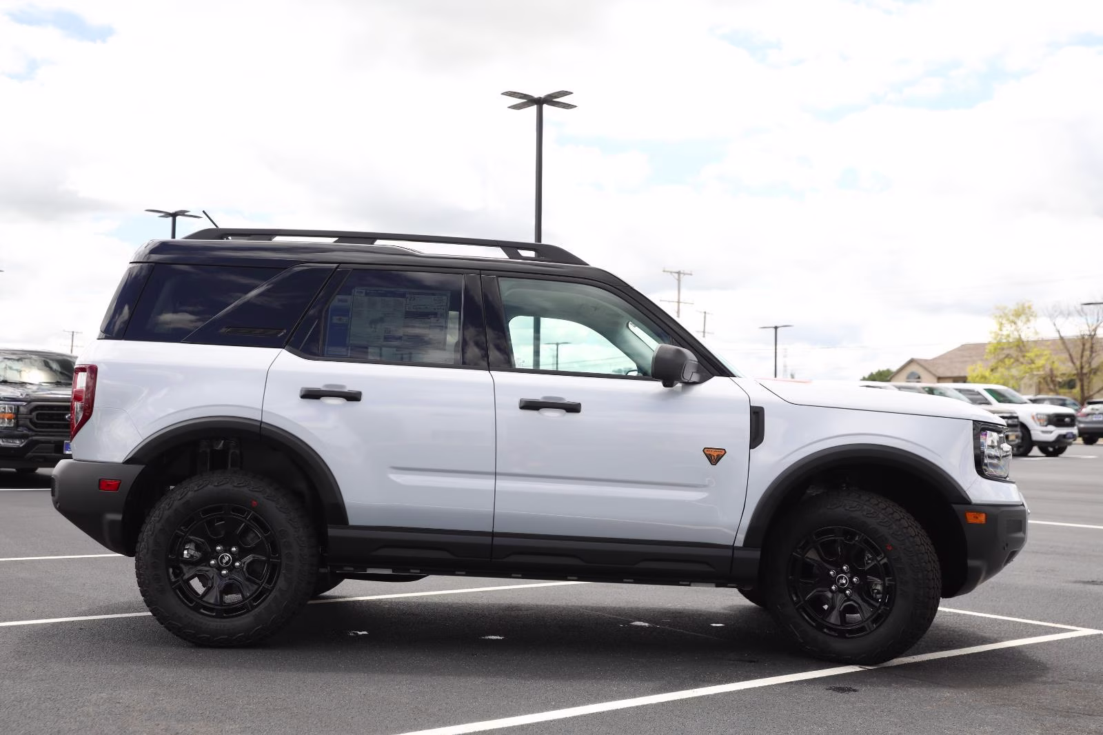 2026 Space White Metallic Ford Bronco Sport Badlands 4X4 SUV