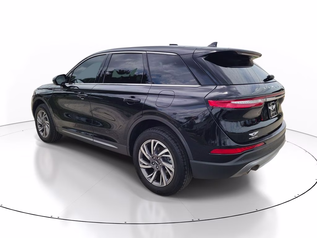 2024 Infinite Black Metallic Clearcoat Lincoln Corsair Premiere FWD SUV