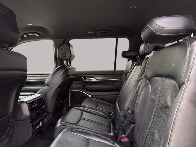 2024 Bright White Clearcoat Jeep Wagoneer Series II RWD SUV