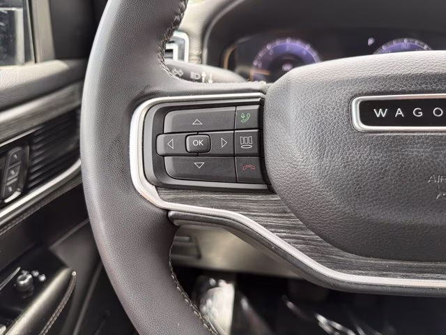 2024 Bright White Clearcoat Jeep Wagoneer Series II RWD SUV