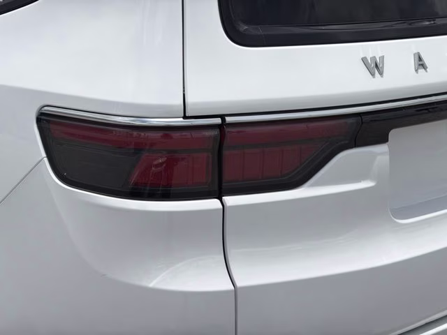 2024 Bright White Clearcoat Jeep Wagoneer Series II RWD SUV
