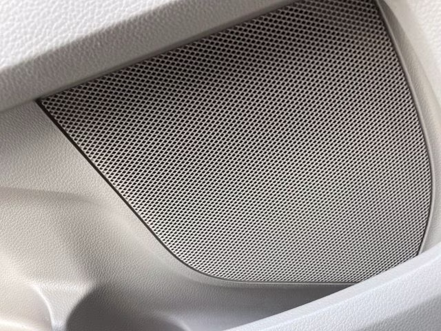 2019 Burgundy Ford Explorer XLT FWD SUV