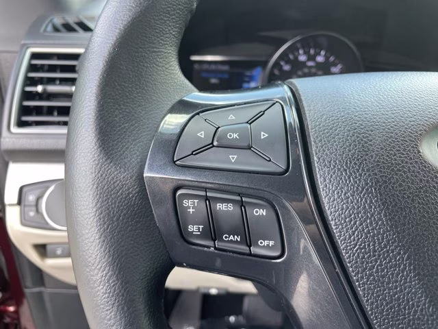 2019 Burgundy Ford Explorer XLT FWD SUV