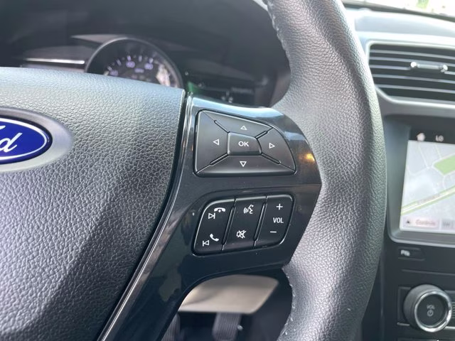2019 Burgundy Ford Explorer XLT FWD SUV