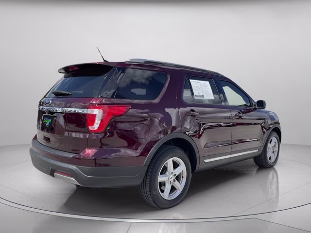 2019 Burgundy Ford Explorer XLT FWD SUV
