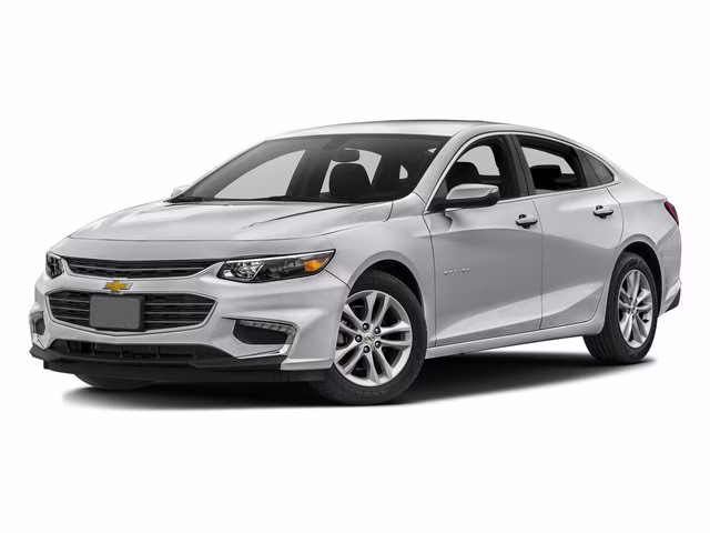 2017 Silver Ice Metallic Chevrolet Malibu LT FWD Sedan
