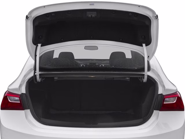 2017 Silver Ice Metallic Chevrolet Malibu LT FWD Sedan