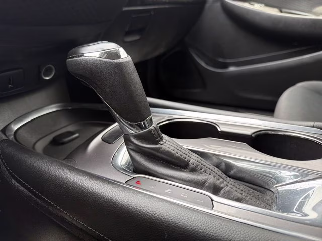 2017 Silver Ice Metallic Chevrolet Malibu LT FWD Sedan
