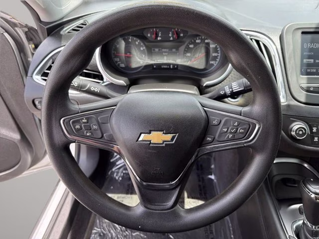 2017 Silver Ice Metallic Chevrolet Malibu LT FWD Sedan