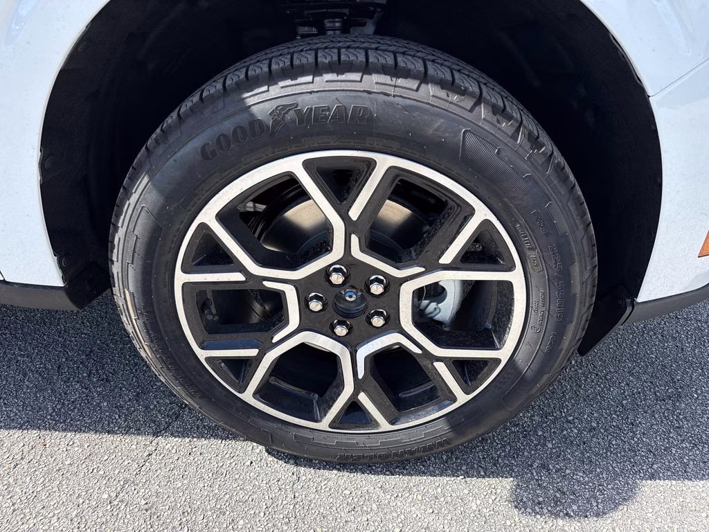 2026 Ford Maverick Lariat AWD Truck