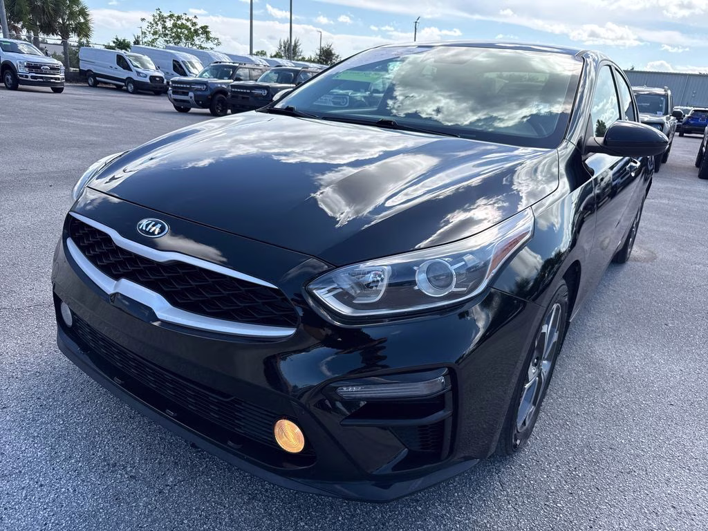 2021 Aurora Black Pearl Kia Forte LXS FWD Sedan