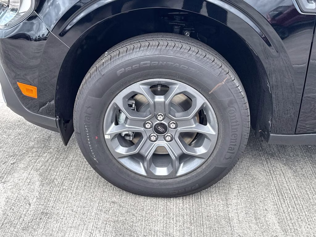 2026 Shadow Black Ford Maverick XLT FWD Truck