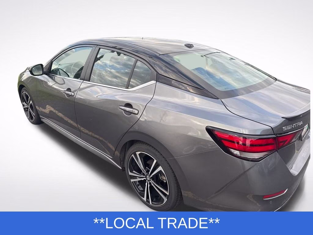 2021 Gun Metallic/Super Black Nissan Sentra SR FWD Sedan
