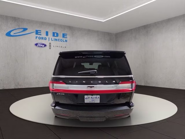 2020 Infinite Black Lincoln Navigator Reserve 4X4 SUV