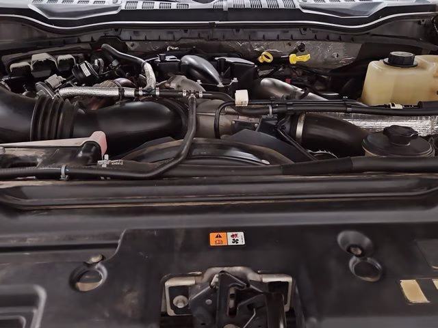 2018 Magnetic Metallic Ford Super Duty F-250 SRW Lariat 4X4 Truck