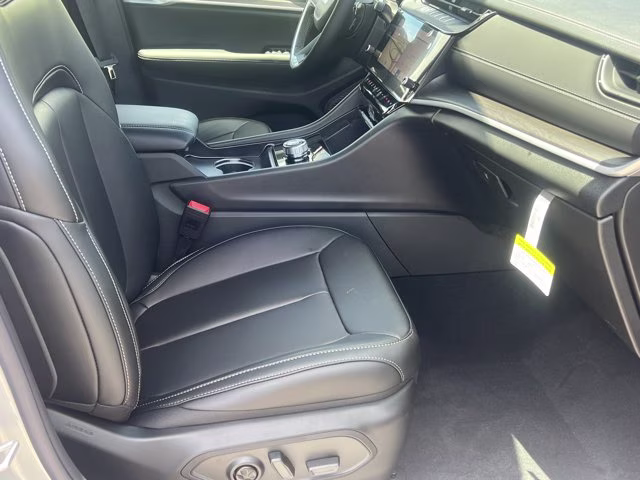 2026 Baltic Gray Metallic Clearcoat Jeep Grand Cherokee L Limited RWD SUV