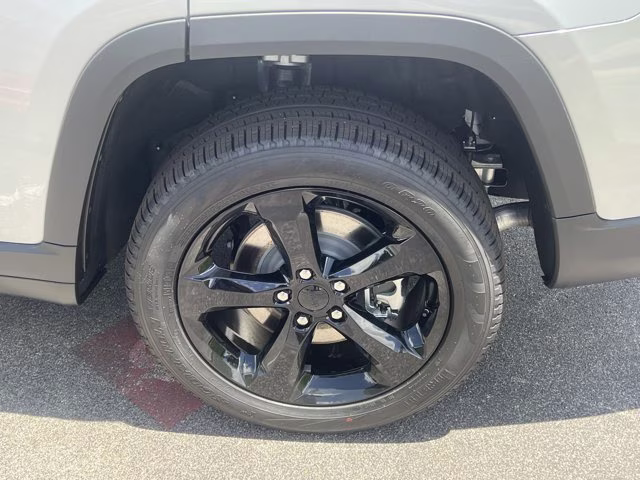 2026 Baltic Gray Metallic Clearcoat Jeep Grand Cherokee L Limited RWD SUV